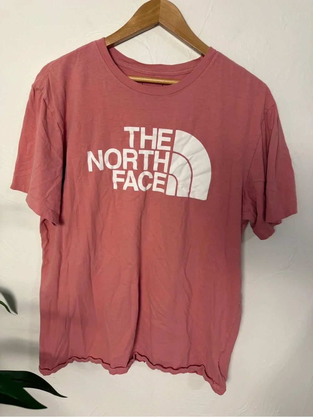 The North Face Pink Logo Graphic Tee Size Large